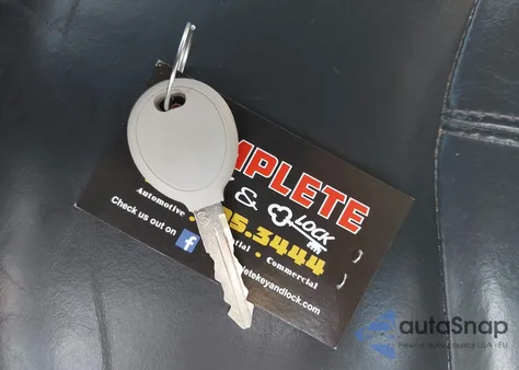 2010 Dodge Avenger R/T из США, поврежденный, VIN 1B3CC5FB4AN224680